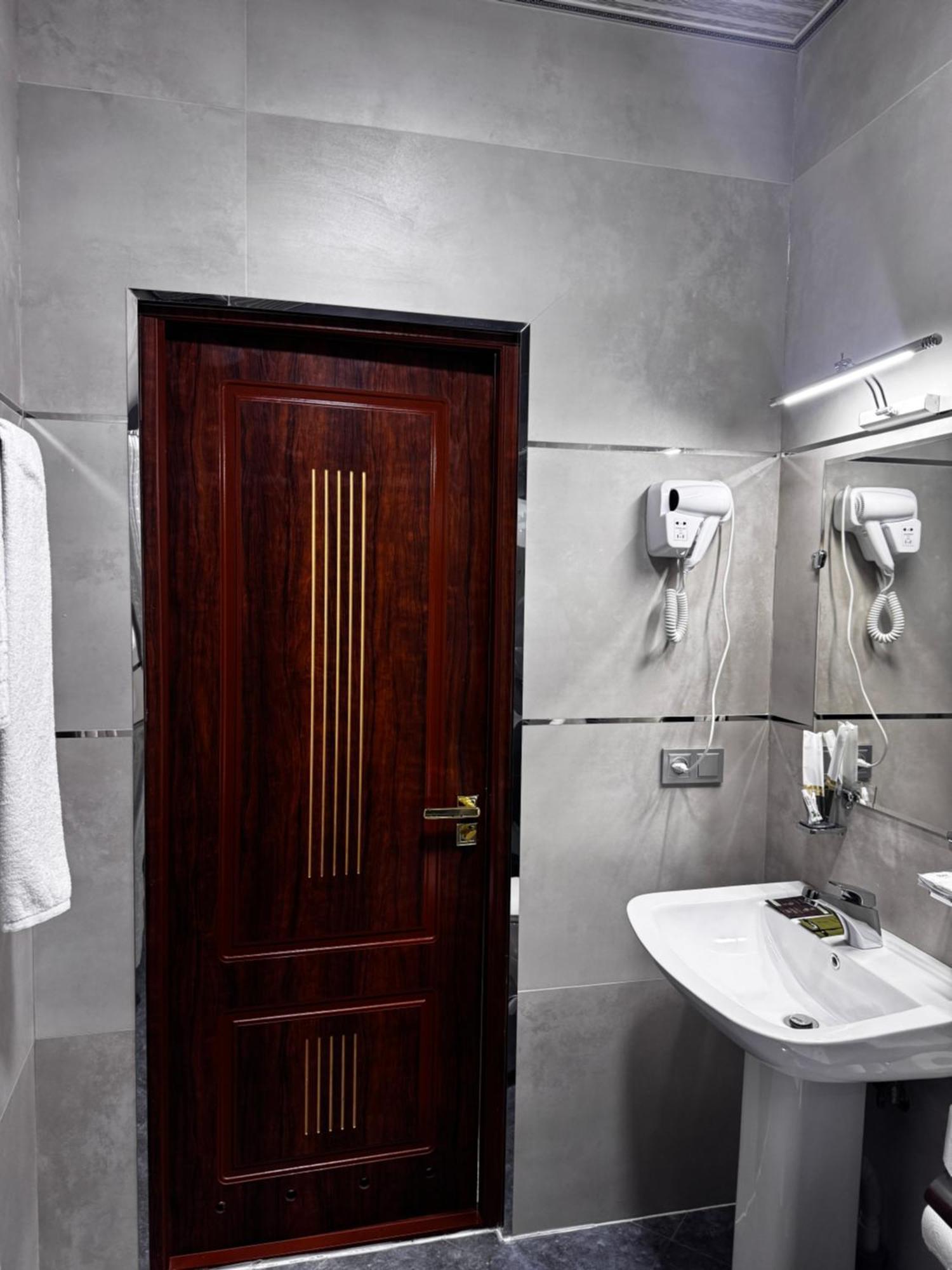 Salomat Guest House Samarkand Exterior foto
